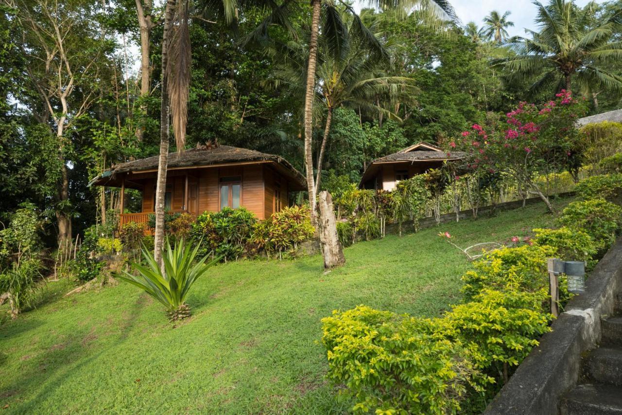 K2 Lembeh Dive Resort Bitung Extérieur photo